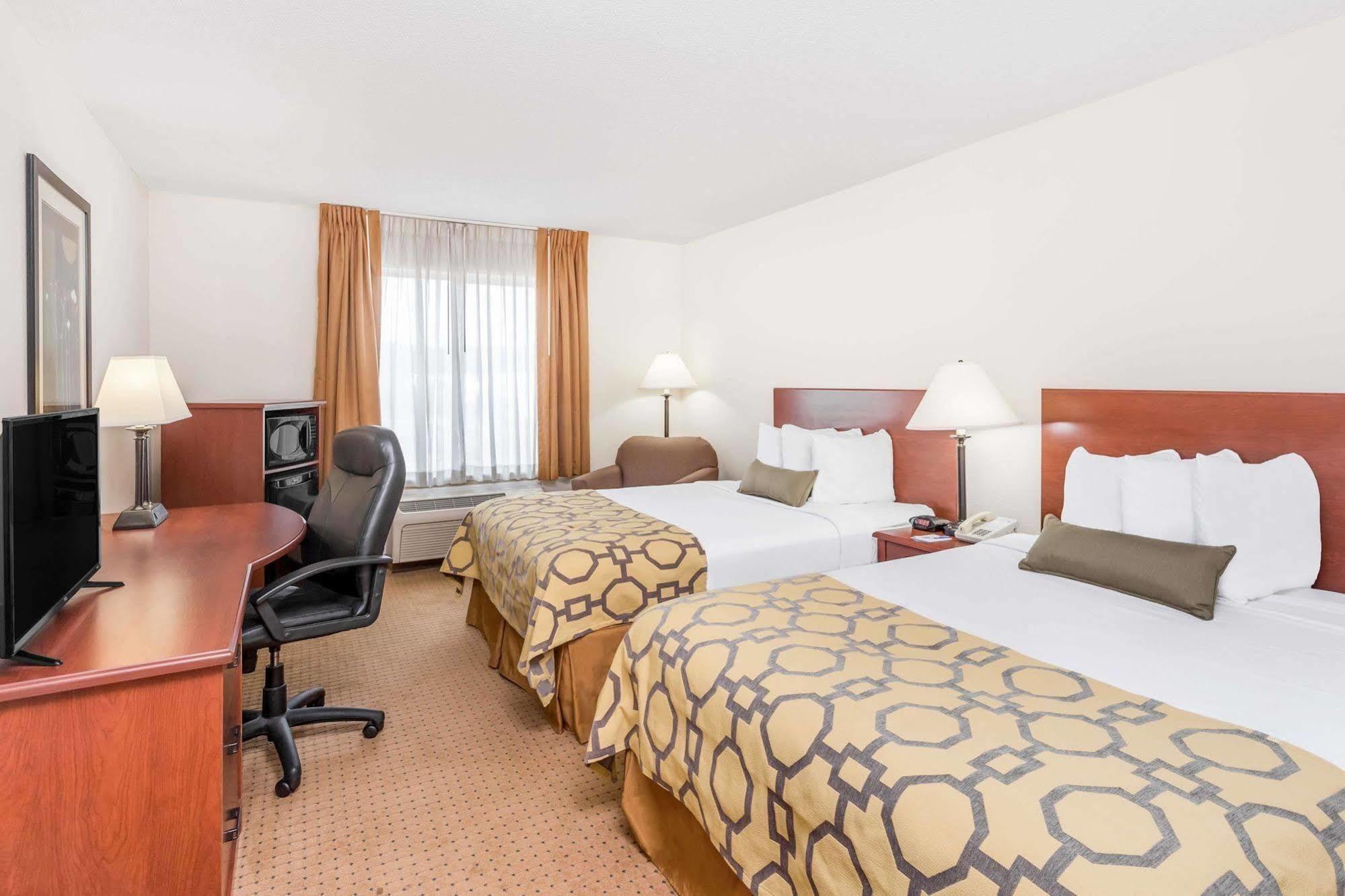 Baymont By Wyndham Cartersville Extérieur photo